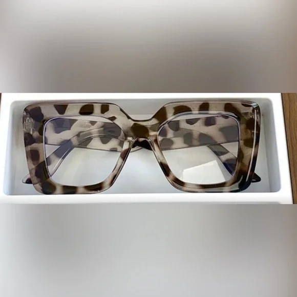✨NEW Leopard Print Square Frame Glasses - Picture 8 of 8